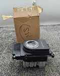 Jaguar T2H1305 Transfer Control Shift Module Fits 2017 Xe 2.0L L4 Diesel New. Price: $644.99.