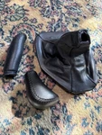 1996-03 Genuine Bmw E39 540I 530I 528I Manual Transmission Leather Shift Boot Used. Price: $77.00.