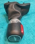 20-25 Oem Jeep Gladiator Jt Automatic Transmission Gear Shift Knob W/ Boot Used. Price: $70.00.