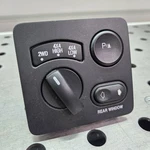 05-07 Ford Super Duty F250 4X4 Rear Window Park Assist Switch Used. Price: $89.99.
