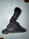 11-12 Volkswagen Touareg Transmission Gear Shifter Knob Handle W/ Boot Oem Used. Price: $50.00.