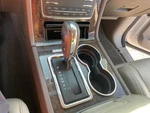 Navigator 2017 Transmission 2209501SHIFTER Only Used. Price: $115.00.