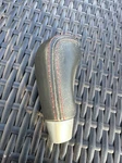 2004 - 2007 Nissan Armada Infiniti QX56 Gear Knob Shifter Oem Dark Grey Used. Price: $26.25.